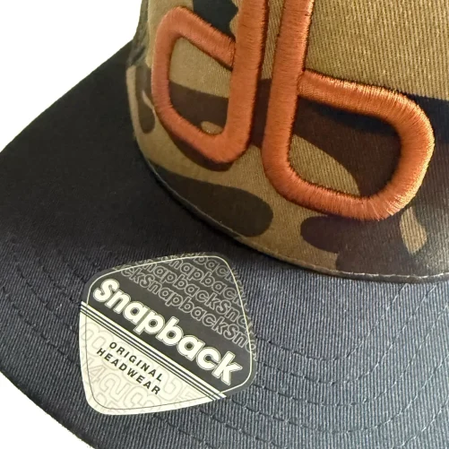 Dubsta® db Snapback – Woodland Camo / Black Peak / Clay Stitch - Limited Edition - Image 3