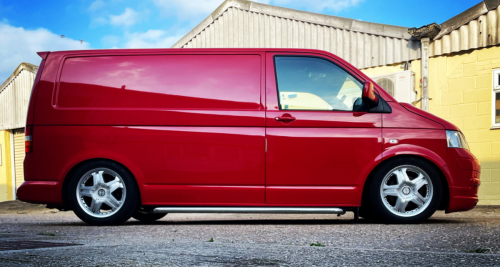 VW T5 Sportline Van Red