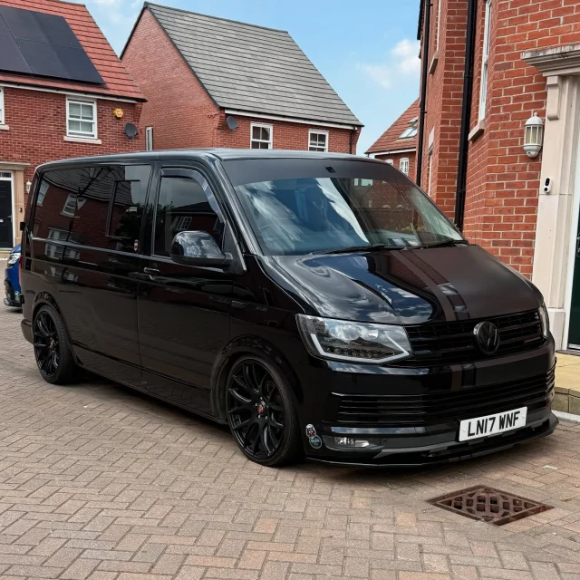 FOR SALE.
2017 T6 150ps 6 speed. Highline. Porsche cayenne front and rear seats.
3 owners, 160k FSH
Cruise, auto wipe, auto lights, audio upgrade, solow low, axe 20”. ULEZ compliant. Fresh carpet & suede lining.
£19995 #transporter #vwtransporter #vwt6 #vwt6forsale #forsale #vanforsale